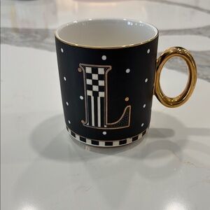 Mackenzie Childs Elegant Black and Gold Mug with L Monogram new never used